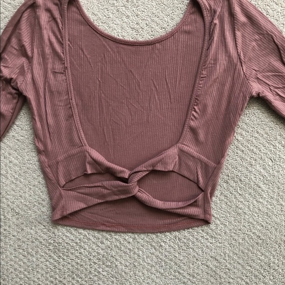 Summer fun top lot - Picture 11 of 12